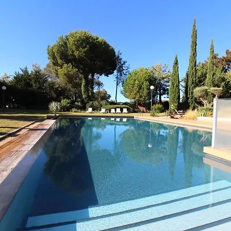 Country Club V2 In Vilamoura Casa de Férias *